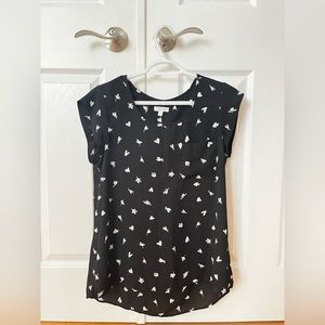 Cap-Sleeve Blouse with Scoop Neckline, R Essentials